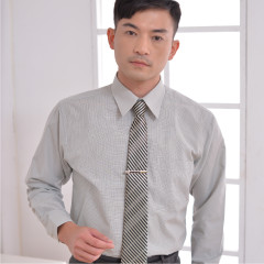A-144-914-3 灰色細格紋長袖男襯衫（仿絲）